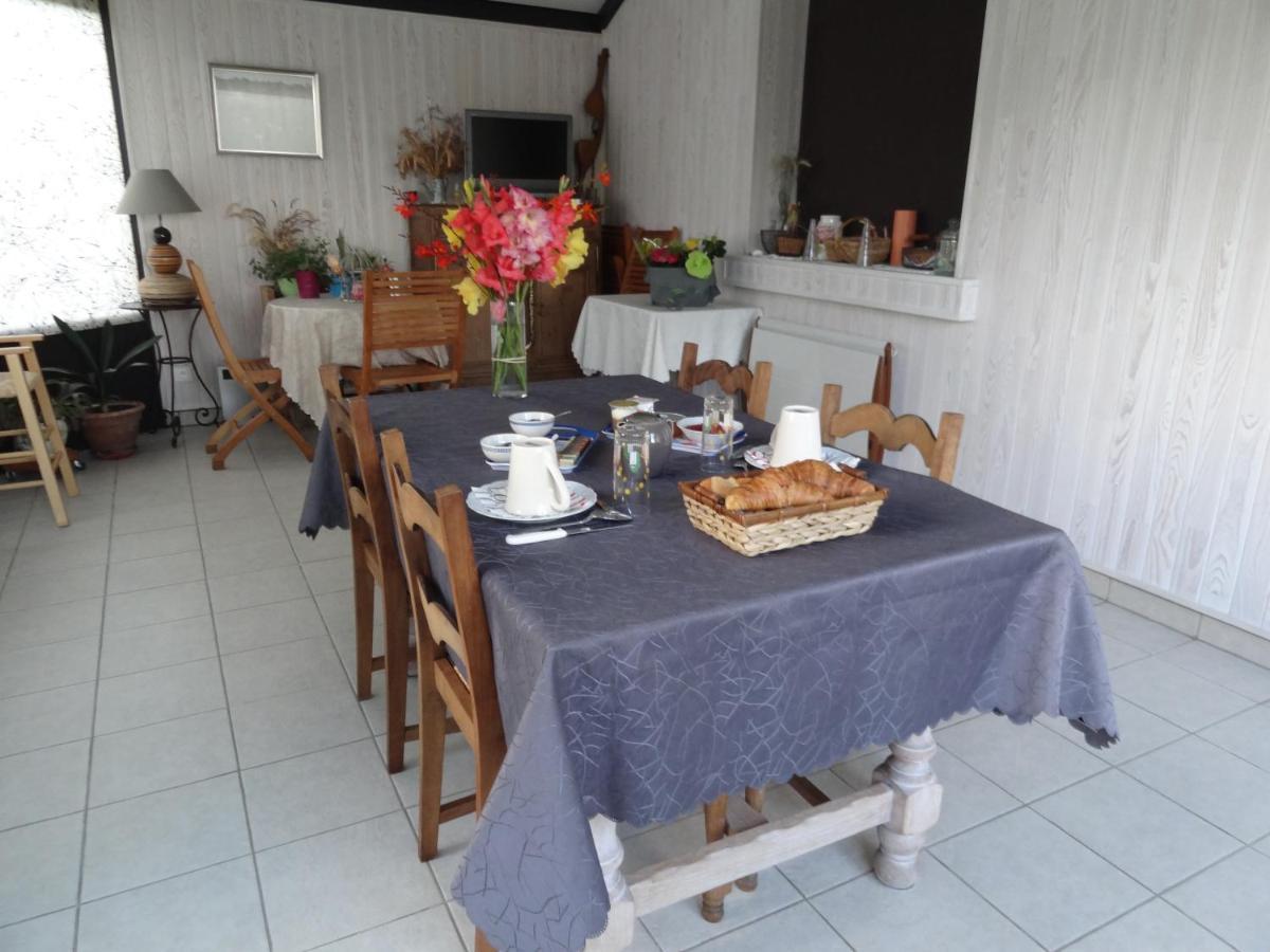Les Voiries Chambres D'Hotes Fleury  Exterior foto